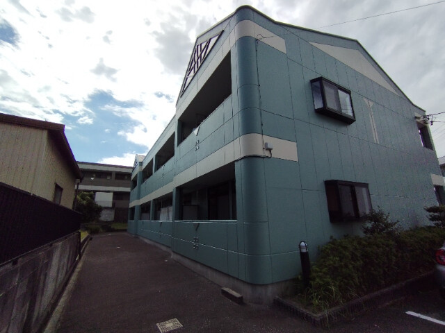 グリーンハウス向山の外観