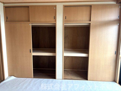 【その他】 | サン・オーレやなもと | 和室6帖の押入れ
