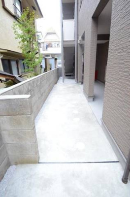 【エントランス】 | サニーサイド旗の台