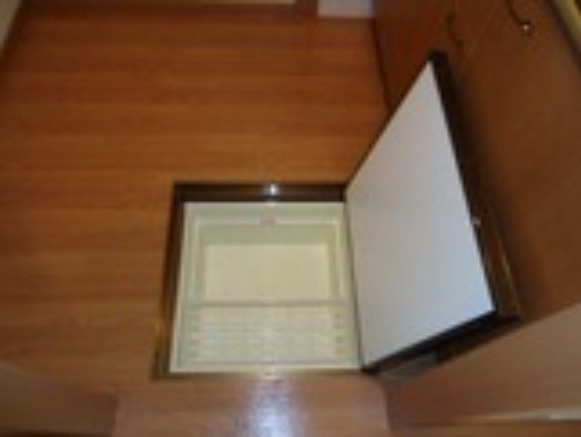 パルス六名の収納