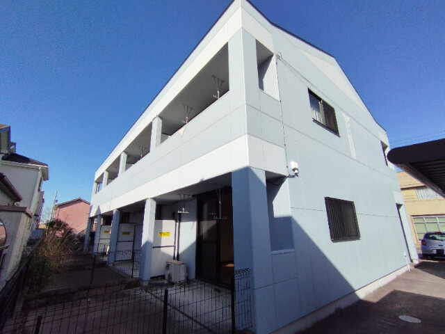 パルス六名の外観