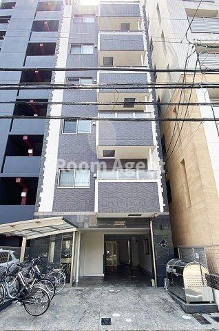 33アベニューの外観