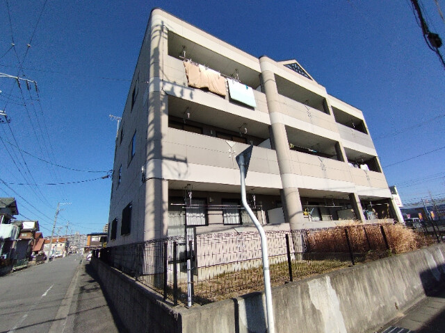 アムールあらこの外観