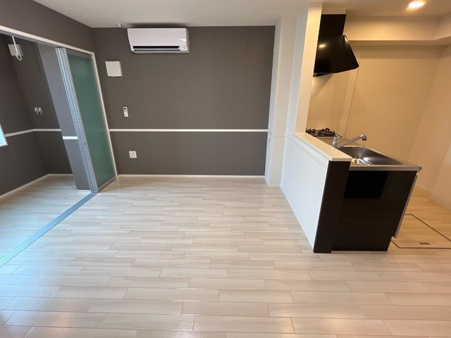 ＣＯＮＳＯＬＡＲ（コンソラール）の内装|リビング(イメージ)