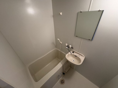 【浴室】 | ジュネス伊伝居