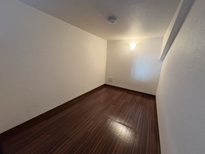 【洋室】 | ジュネス伊伝居