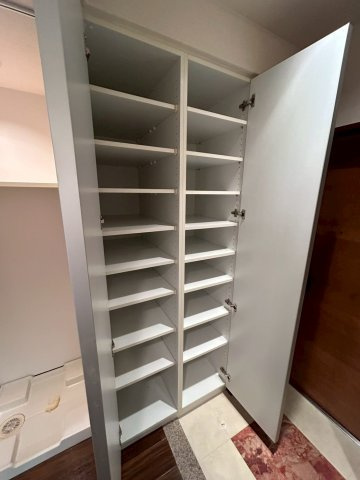 マスターズレジデンス道頓堀IIの収納