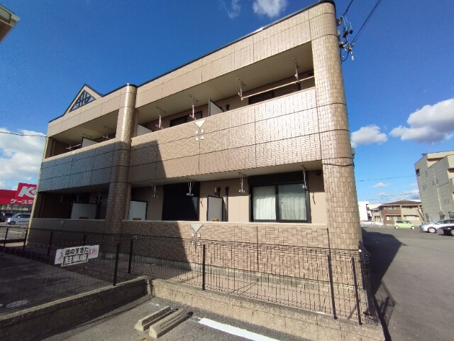 タウン井田の外観