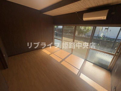 【居間・リビング】 | 野里戸建