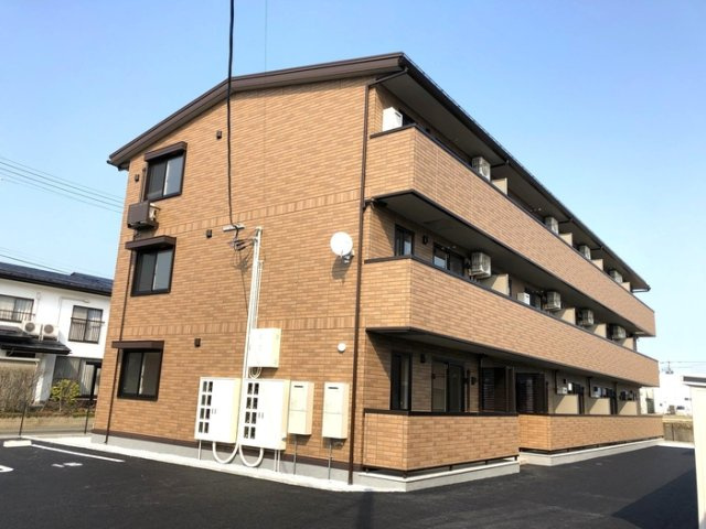 メゾン新山の外観|外観