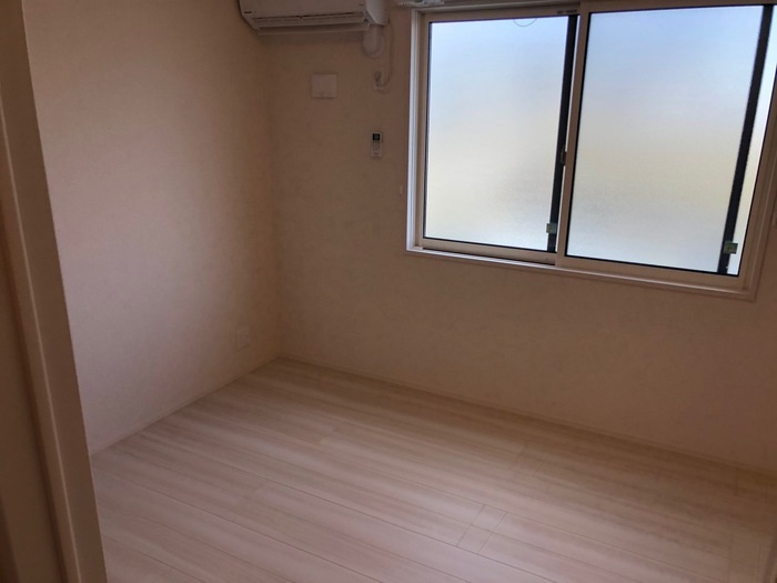 メゾン新山の内装|北洋間