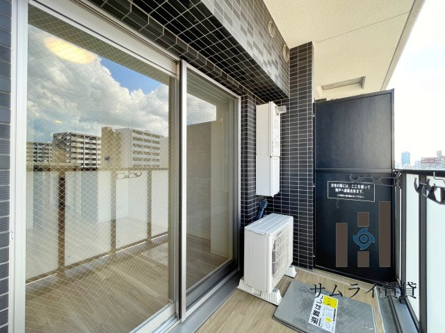 プレサンス桜通ベルノのバルコニー