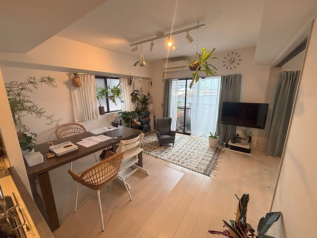 クレッセント二子多摩川Ⅱの居間・リビング