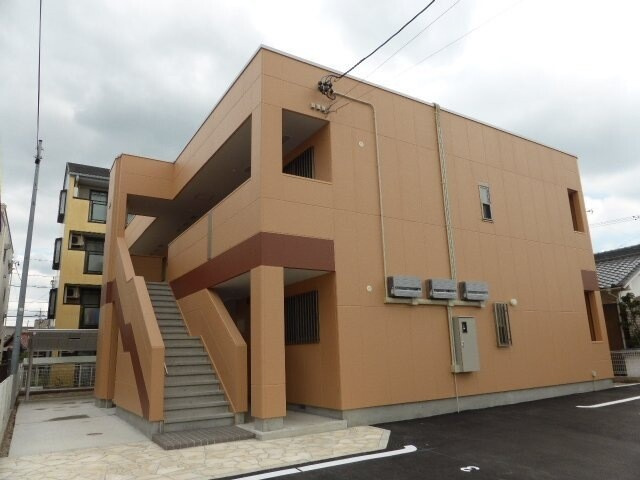 Lapisの外観