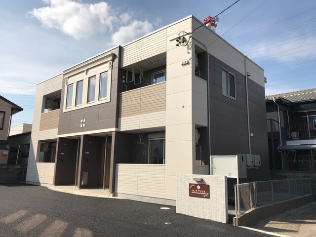 ヴィラ　アイリスの外観