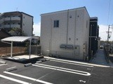 ゴールドコートの駐車場