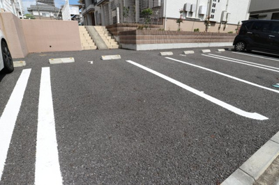 【駐車場】 | ジュモンターニュ