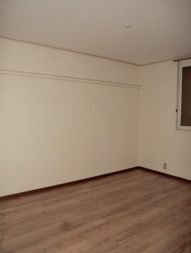 サンライフ春香　Bの居間・リビング|洋室