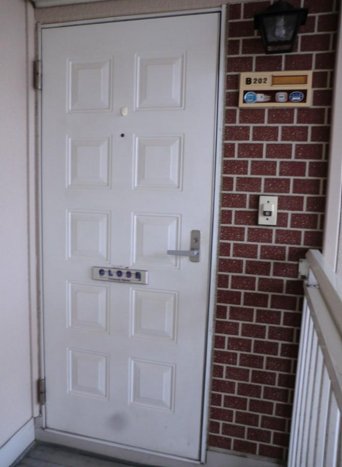 サンライフ春香　Bの玄関|玄関ドア