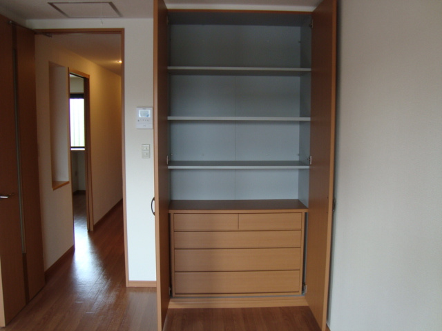 ウィズ宇頭の収納|クローゼット