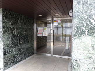 【エントランス】 | ライオンズマンション磯子第３