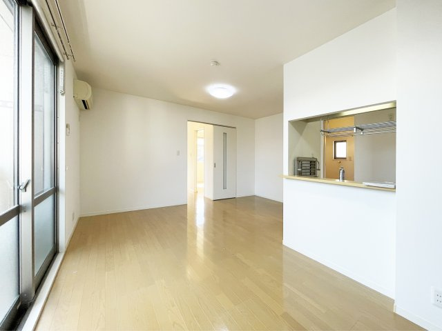 シャーメゾン城南の居間・リビング