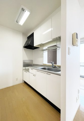 シャーメゾン城南のキッチン