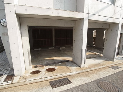 【駐車場】 | BELL TREE平和台 | 屋内駐車場１台付き（高さは制限がございます、現地確認下さい）