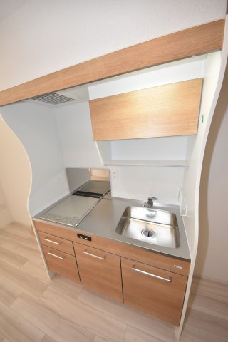 セレニテ日本橋プリエのキッチン