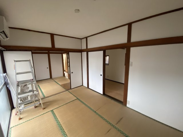 所沢市上安松の和室