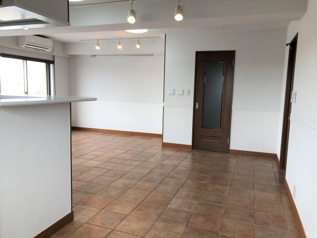 エスペロー平和台の居間・リビング