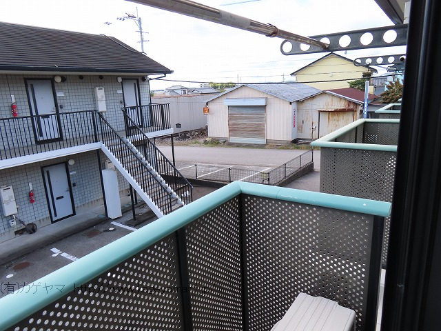 コーネリアのバルコニー