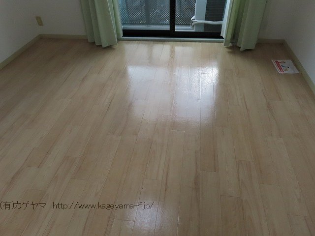 コーネリアの居間・リビング