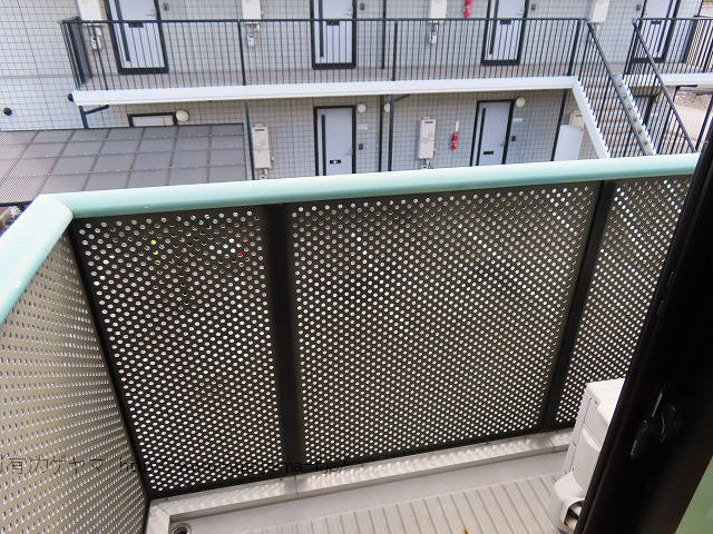 コーネリアのバルコニー