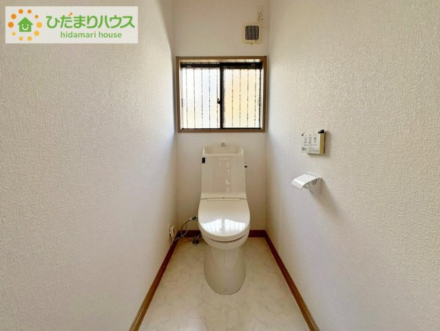 日立市金沢町6丁目　中古戸建のトイレ|トイレは1F、2F共に完備！取り合いになることがありませんね(^^)/