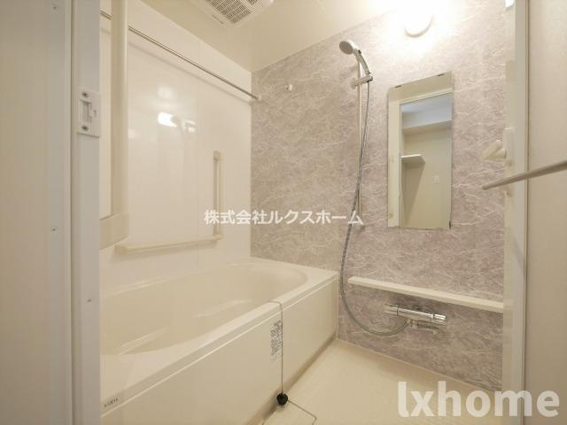 レシオ千里丘の浴室|日々の疲れを癒すお風呂付です