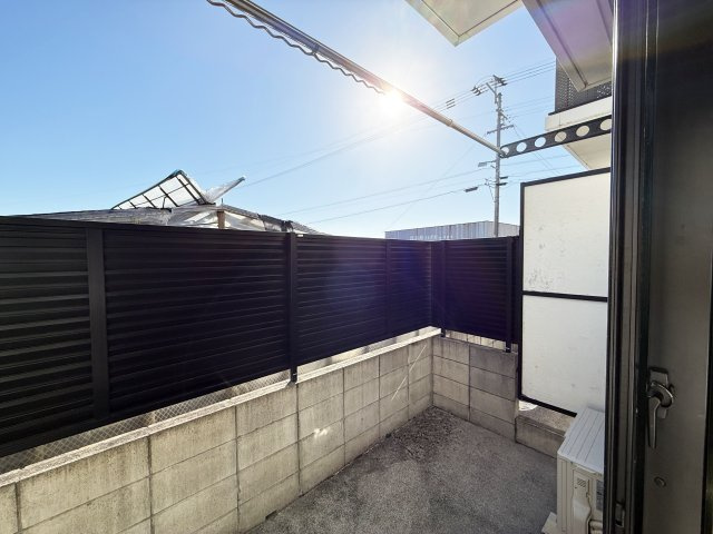 コーネリアのバルコニー