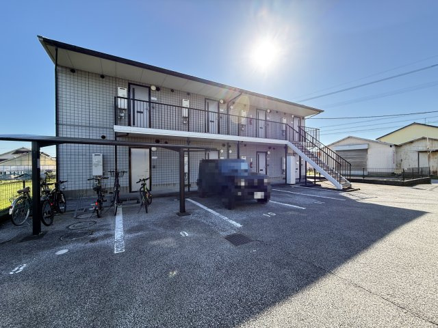 コーネリアの外観