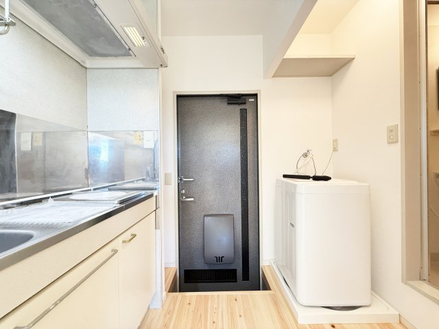 コーネリアの玄関