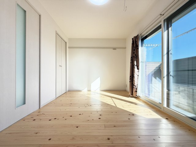 コーネリアの居間・リビング