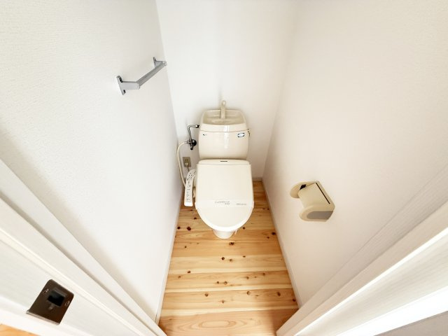 コーネリアのトイレ