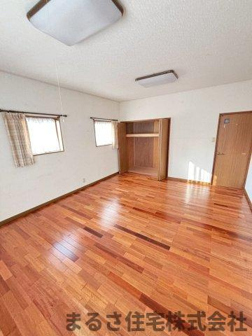恒久南３丁目　中古戸建の洋室