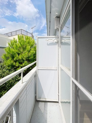 【バルコニー】 | サンタリーベ