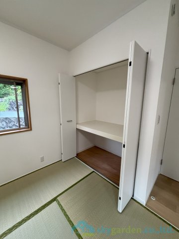 平塚市めぐみが丘　中古戸建の収納