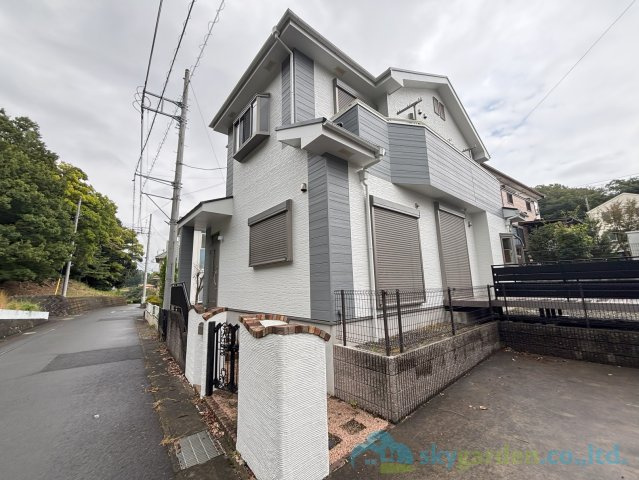 平塚市めぐみが丘　中古戸建の外観