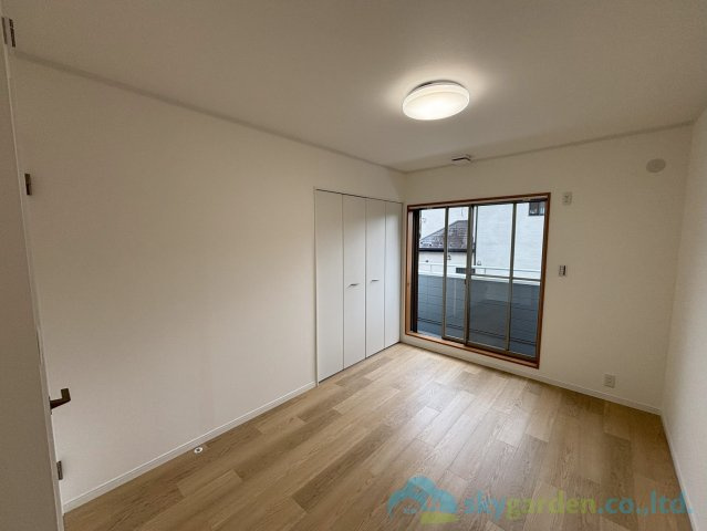 平塚市めぐみが丘　中古戸建の洋室