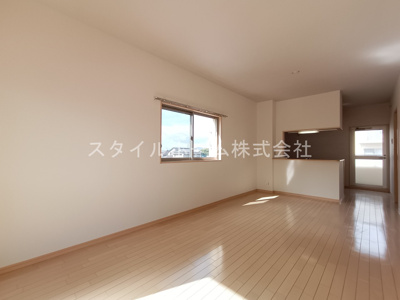 【居間・リビング】 | ウィズダムハウスⅢ