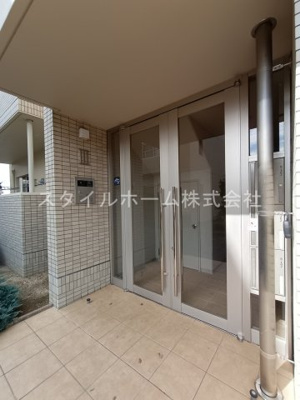 【エントランス】 | ウィズダムハウスⅢ