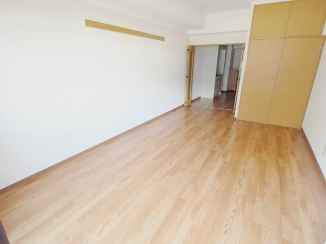 サンシャインの寝室