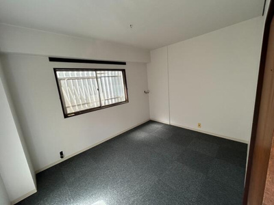 【居間・リビング】 | ピロティ南青山 |  